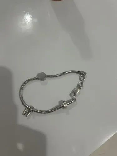 Pulseira vivara original pra vender pra hoje, com caixa , comprada por 590