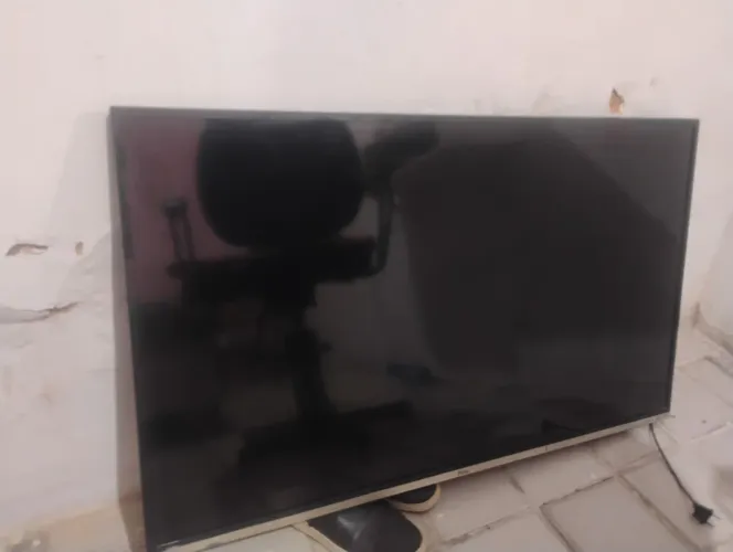 TV smart com defeito