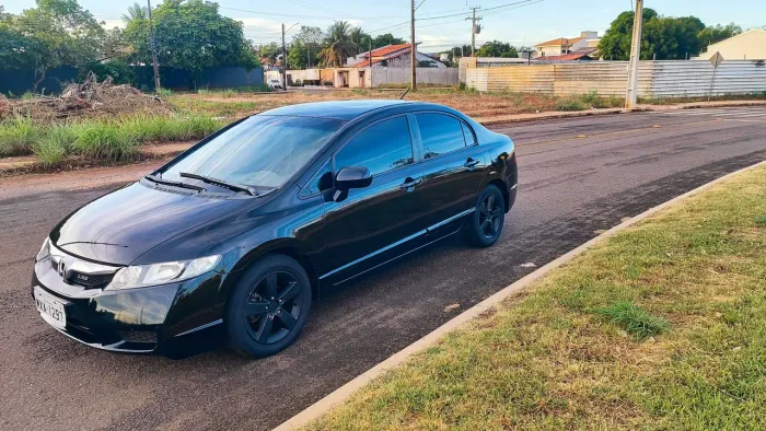Honda Civic Sedan LXS 1.8/1.8 Flex 16V Aut. 4P 2010