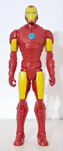 Titan Hero Series Homem de Ferro/Iron Man 2015
