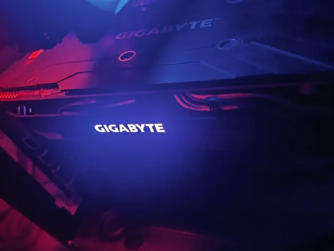 RX 580 8GB Gigabyte