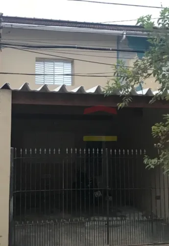 Sobrado 04 Dormitórios e 02 vagas na Barra Funda