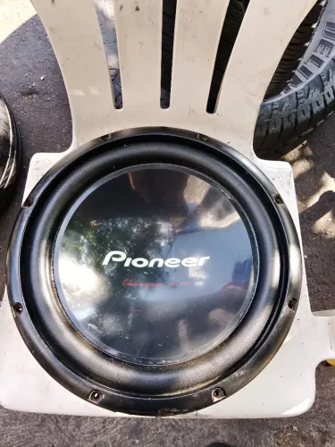SUB 12PL 1400 WTS PIONEER