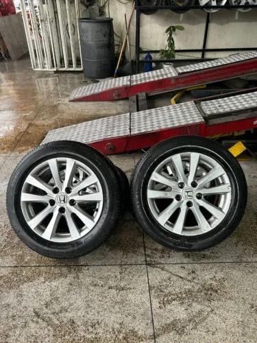 Jogo de roda aro 16 Honda Civic 5 furos
