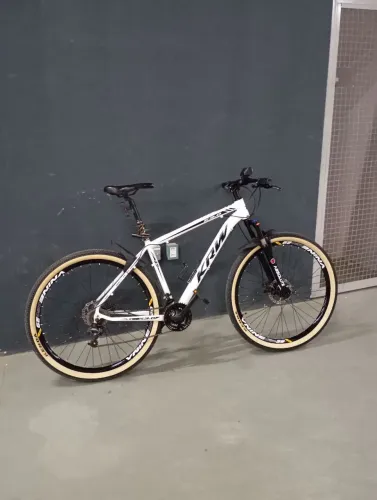 MOUNTAIN BIKE KRW / ARO 29