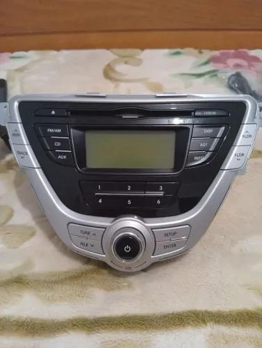 Aparelho de som automotivo original Hyundai Elantra modelo 2011-15
