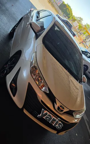 Toyota Yaris XL Sedan 1.5 Flex 16V 4P Aut. 2019