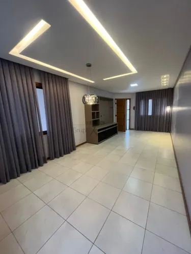 Casa Sobrado - Bosque dos Eucaliptos - 3 Dormitórios - 170,65m².