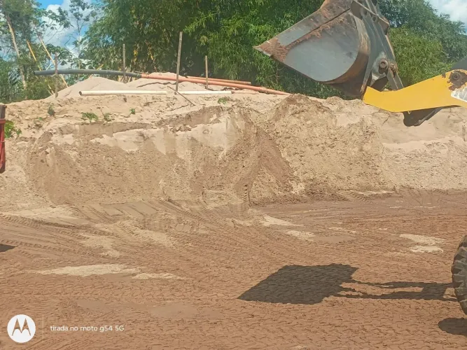 VENDO AREIA BARRO e BRITA