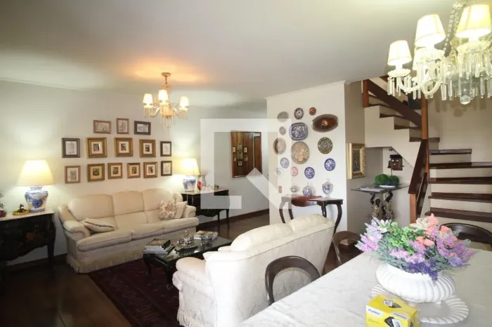 Apartamento à Venda - Petrópolis, 3 Quartos, 296 m2