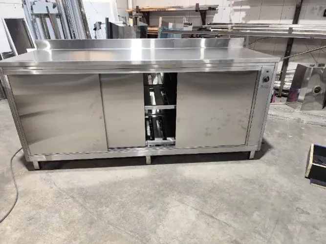 Balcão encosto refrigerado inox 1950×650×900 mm 3 portas