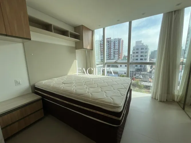 Apartamento com 1 quarto no bairro Agronômica, Florianópolis.