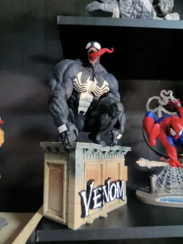 Venom 1/6