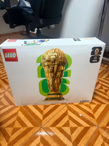 LEGO - Editions Sports - Troféu Oficial Da Copa Do Mundo Da FIFA (NOVO E LACRADO)