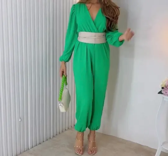 Macacão novo longo verde feminino novo
