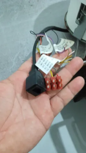 Vendo 3 Speed Domes Hikvision