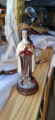 Imagem Santa Teresinha Do Menino Jesus 15cm Em Resina