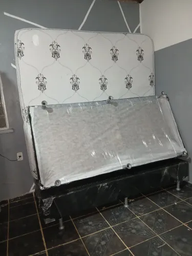 Cama super king duas bases e colchao de molas ensacadas bem alta