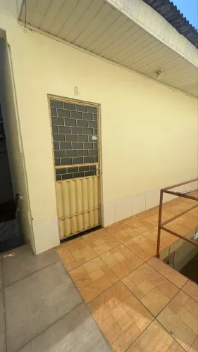 Aluga- se Apartamento Folha 20