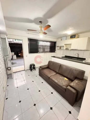 Apartamento linear, 2 quartos, Jardim Flamboyant - Cabo Frio