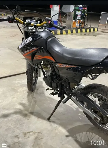 Vendo XTZ Lander 250 Bem conservada