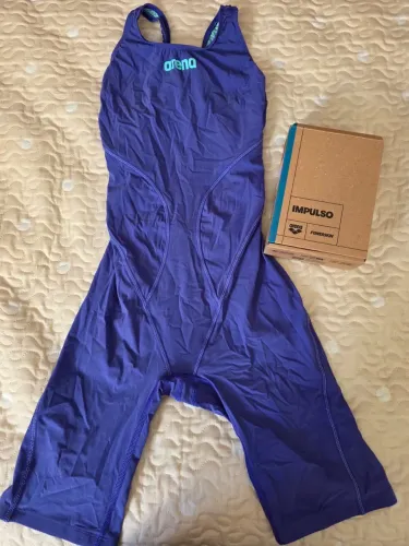 Traje Impulso arena feminino