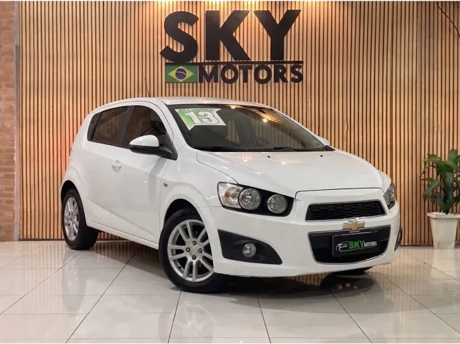 Chevrolet Sonic HB LTZ 1.6 16V Flexpower 5P Mec. 2013