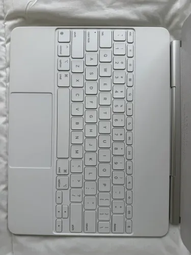 Apple Keyboard Ipad Air 13