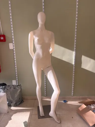 Manequins premium - marca IDLER