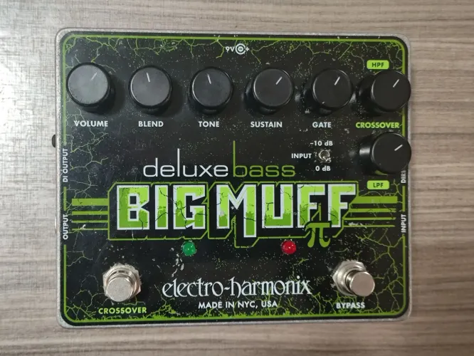 Pedal Deluxe Bass Big Muff Pi