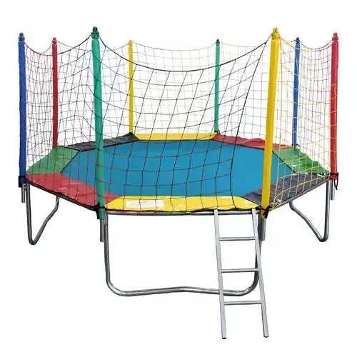 Cama elástica (pula pula) oitavada