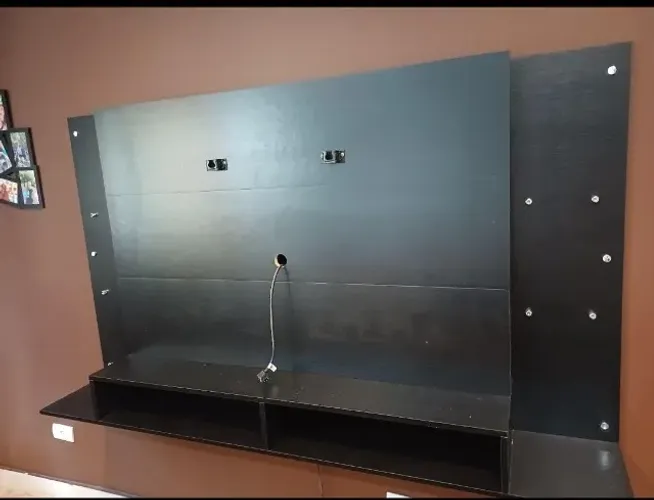 Rack Suspenso / Parede - Ótimo estado