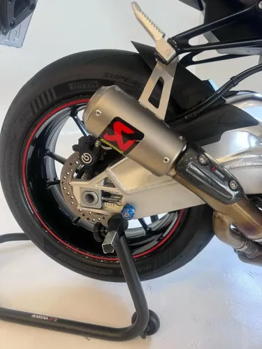 Ponteira Akrapovic BMW S 1000RR