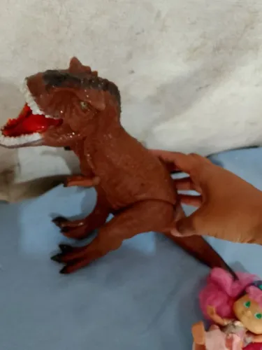 Vendo um super lote de brinquedos 