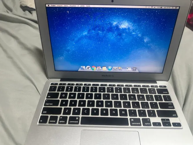 MacBook