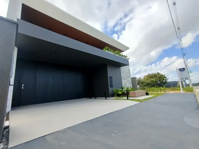Belissima Casa Alto Padrão 3/4 C/ Energia solar No Condomínio Vila do Alto