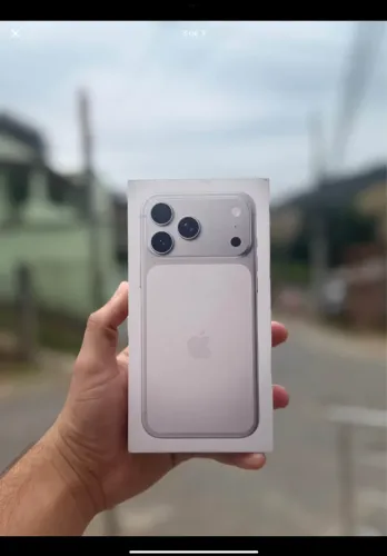 iPhone 17 pro max 256gb silver
