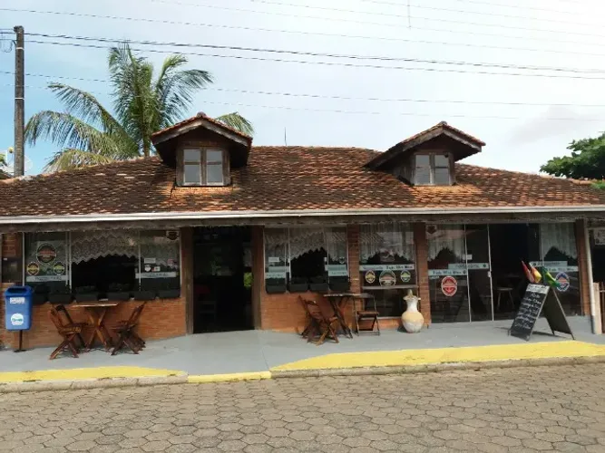Alugo Restaurante, sem cobrar ponto, completo equipado, perto da praia, tereno próprio
