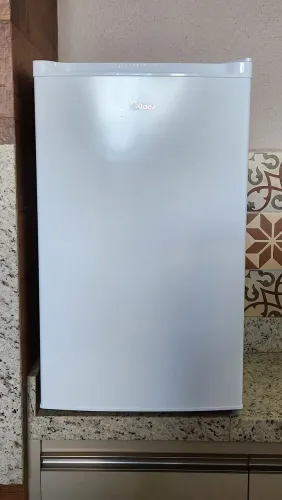 Frigobar Midea 124L MRC12B Branco