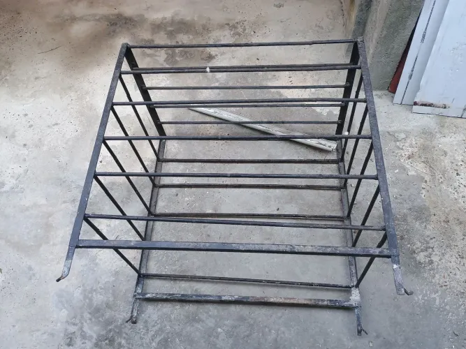 GRADE PARA AR-CONDICIONADO (JANELA)