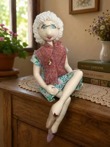 Boneca de pano vovó