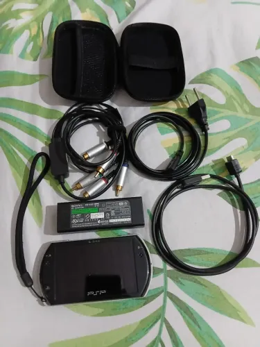 PSP GO completo