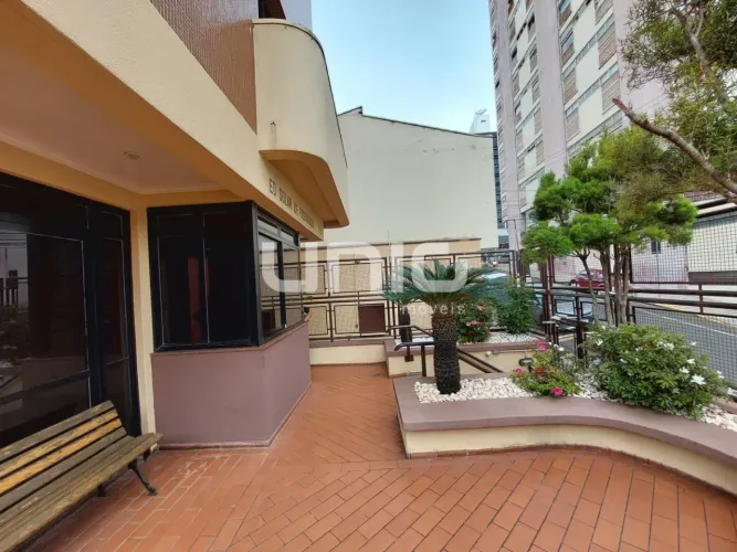 Apartamento cobertura tríplex para alugar no Condomínio Edifício Solar de Pasargada, Centr