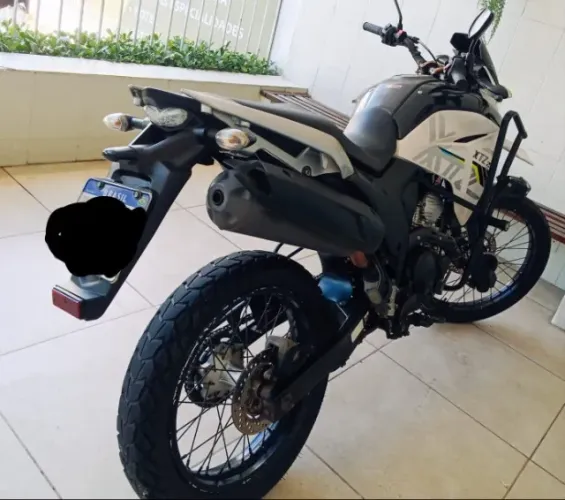 XTZ Lander 250 - 2º dono/ Moto particular / 60.000 km