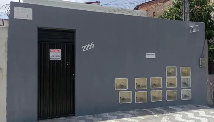 Kitnet aluguel sem calção prox Unifametro da Jacarecanga