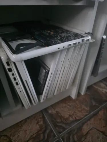 Lote de macbooks white para pecas