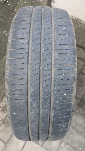 Pneu 195/50 R16