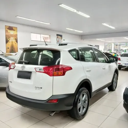Toyota RAV4 2.0 4X4 16V Aut. 2013
