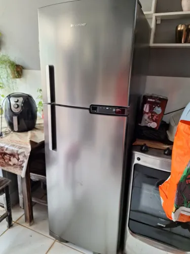 Vendo Geladeira Brastemp 375 L Inox Usada