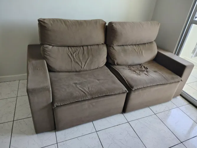 Sofá retratil